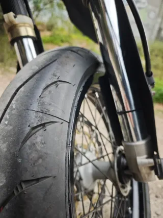 Suzuki DRZ 400 SM Supermotard Negra