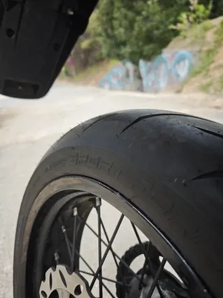 Suzuki DRZ 400 SM Supermotard Negra