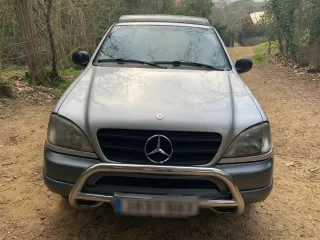 Mercedes-Benz Clase M 2000