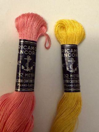 Set 2 matassine di filo da ricamo Ancora