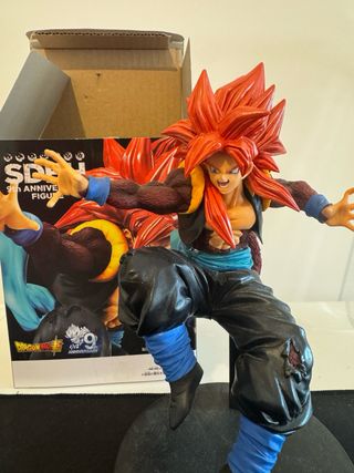 Dragon Ball SDBH 9th Anniversary Figure