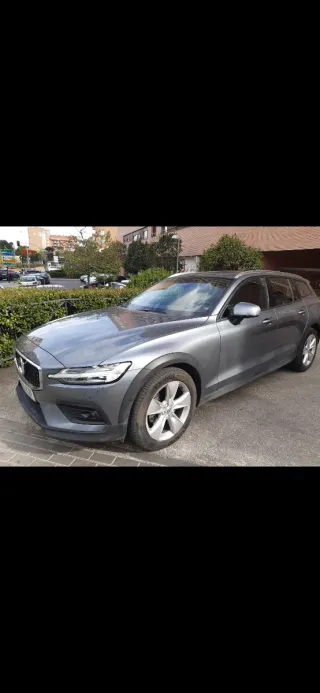 Volvo V60 2019