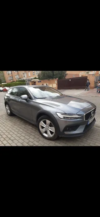 Volvo V60 2019