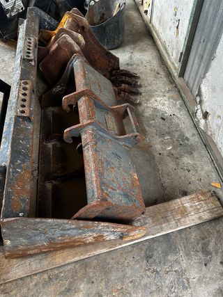 Retroexcavadora Bobcat 730SH