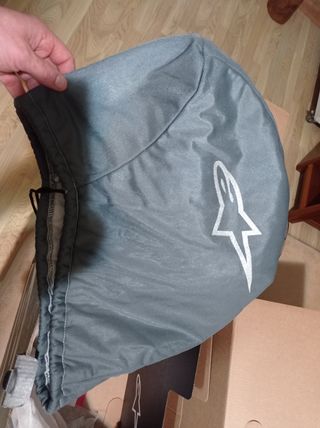 Casco Alpinestars R10 Carbono