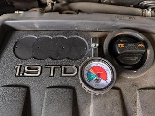 Audi 228633 0281013297 centralita motor uce a3 - 2