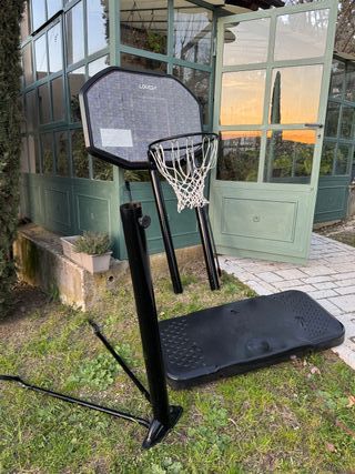 Canestro da basket regolabile