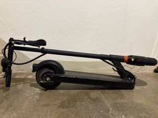 Patinete Eléctrico Joyor Negro