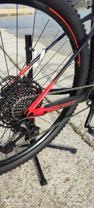 Bicicleta carbono MTB Scott scale T M