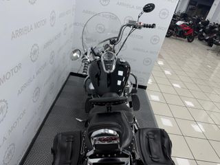 Suzuki C1800R 2008 · 116.055 km.