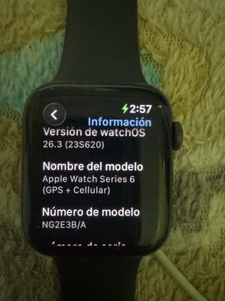 Apple Watch + AirPods Pro 2