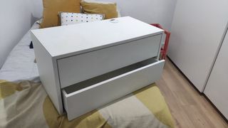 Mueble TV Eket Ikea 2 cajones blanco.