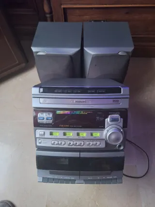 Philips FW339C Mini Hi-Fi System