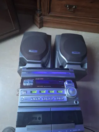 Philips FW339C Mini Hi-Fi System