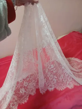 Mantilla encaje y tul blanca 1 75 por 75cm nueva