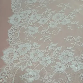 Mantilla encaje y tul blanca 1 75 por 75cm nueva