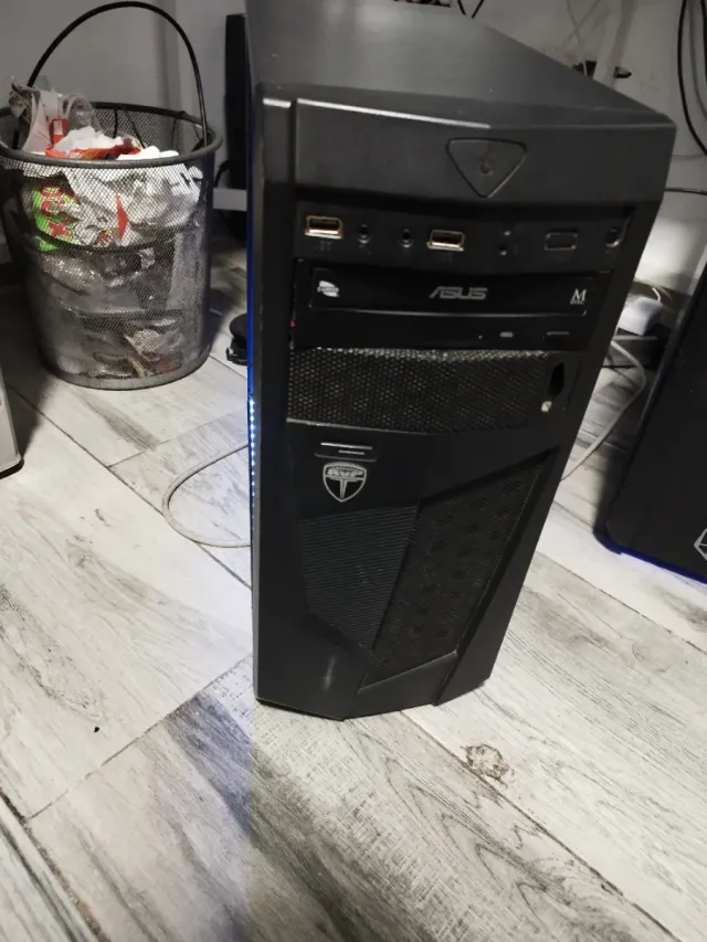Torre PC i7 16GB RAM 512 GB SSD ASUS