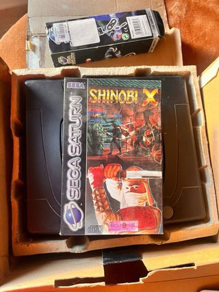 SEGA SATURN Negra - Ideal para Coleccionistas