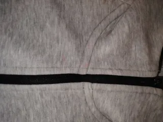 Sudadera Nike Tech Gris