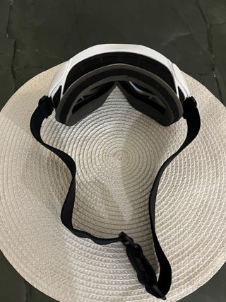 Gafas de esquí blancas con lente espejada