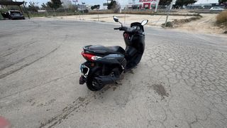 Yamaha NMAX 125 ABS Negra/Gris año 2021