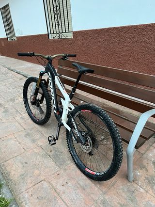 Bicicleta Enduro Norco range