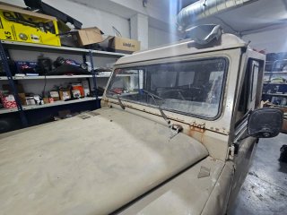 Land Rover Defender 1994