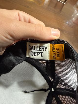 Berretto Gallery Dept. nero con fiori