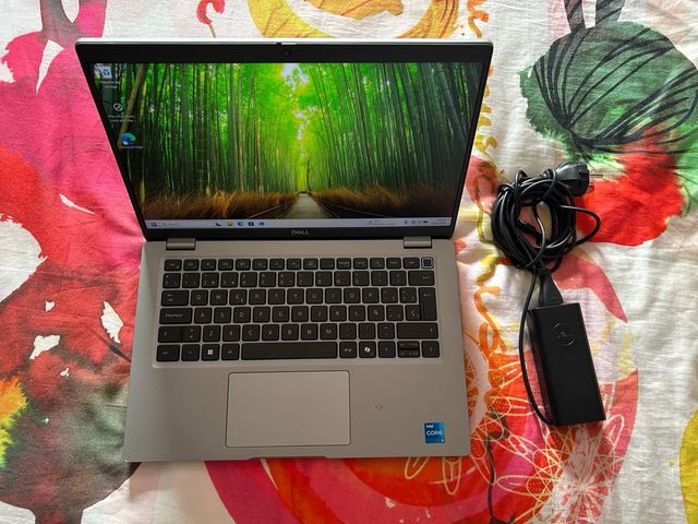 Dell Latitude 5420 Laptop + Cargador