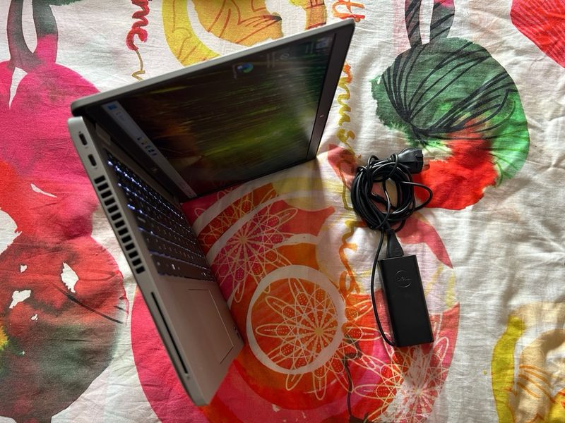 Dell Latitude 5420 Laptop + Cargador afbeelding 5