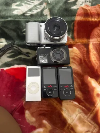 Lote di fotocamere e lettori