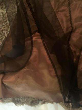 Falda de fiesta marrón y negra