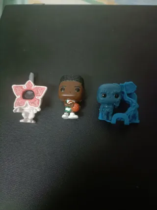 Kinder Joy Stranger Things Figuras