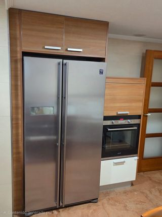Cocina Porcelanosa,Silestone SOLO MUEBLES Y PIEDRA