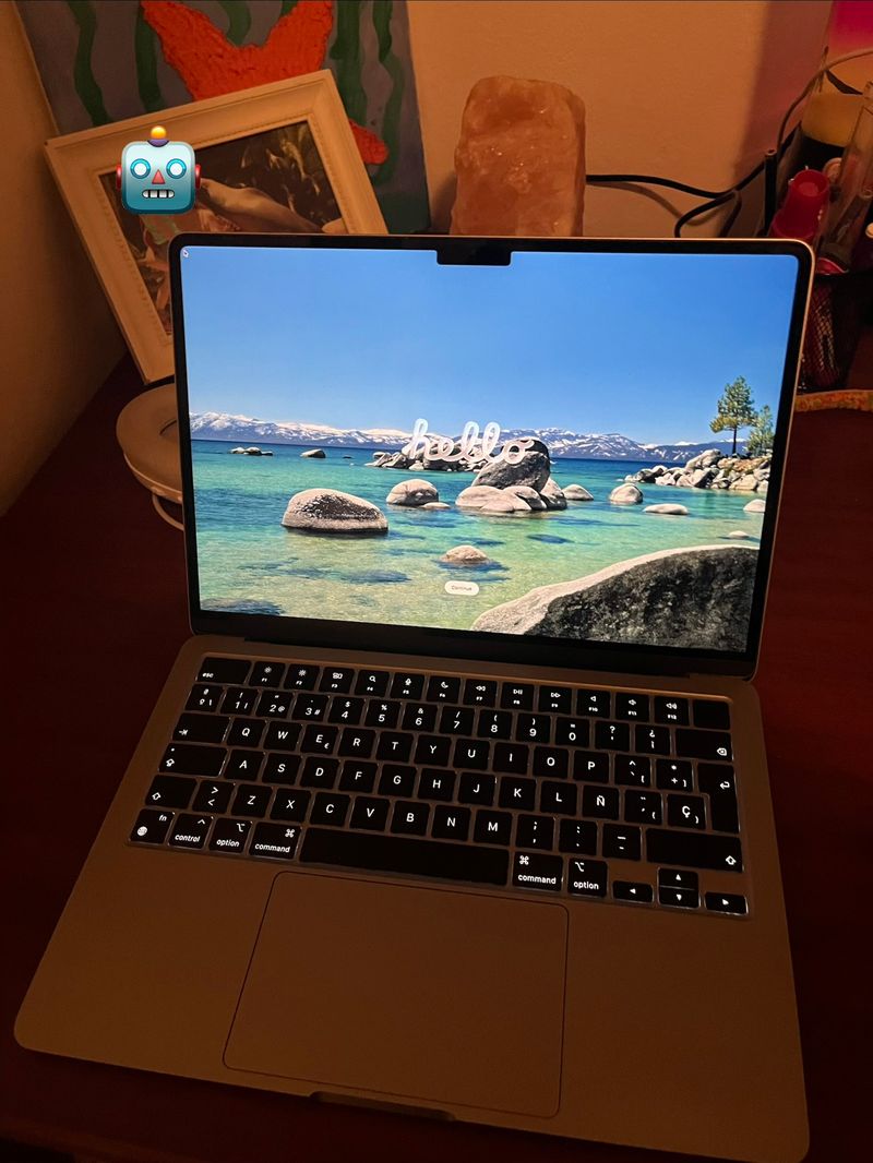 MacBook Air M2 2022 Gris espacial