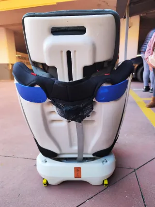 Silla coche Isofix - 2 años uso