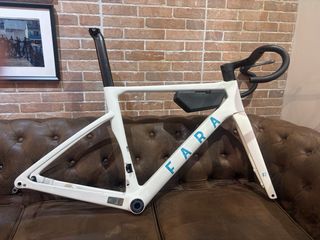 Kit Cuadro Fara Carbono Completo