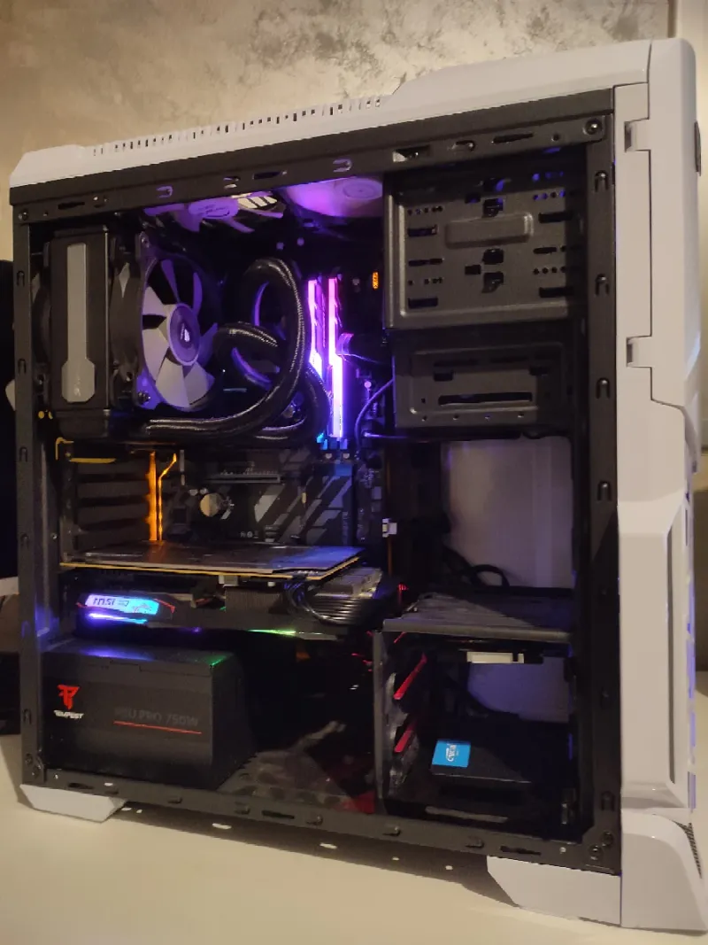 PC Thermaltake i9 9900KF RTX 2060 Super 16G afbeelding 8