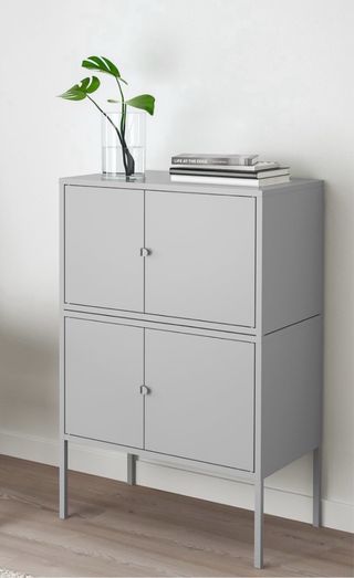 Mueble bajo TV gris chapa