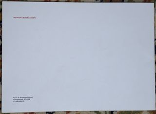 Livro Revisões Plano Assistência Audi 2006, branco