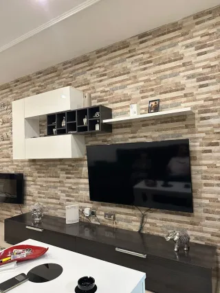 Mueble de Comedor Blanco y Negro