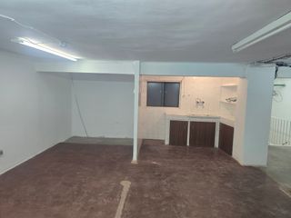 Local Impecable en Calle Arapiles 2 plantas