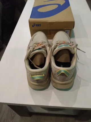 Asics Playeros Beige y Verde