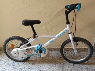 Bicicleta infantil B'TWIN blanca