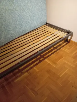 Somier metálico con colchón