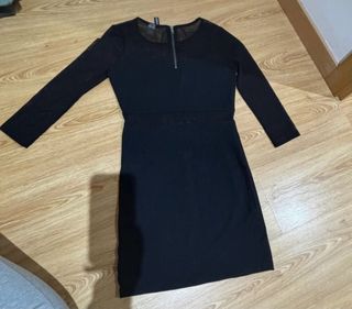 Vestido negro manga larga