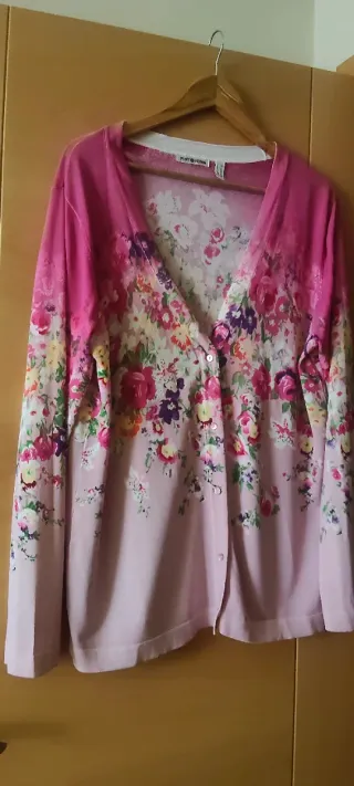 Chaqueta Punt Roma floral rosa talla XXL