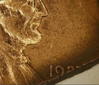 MONEDA 1 CENTAVO LINCOLN.198?.ERROR MAL RECORTADA.