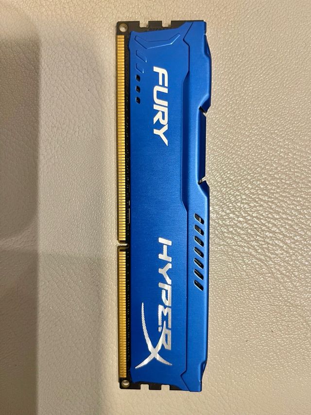 Memoria RAM Kingston HyperX DDR3 (16 Gigas)