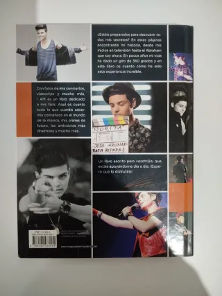 Discos y libro Abraham Mateo